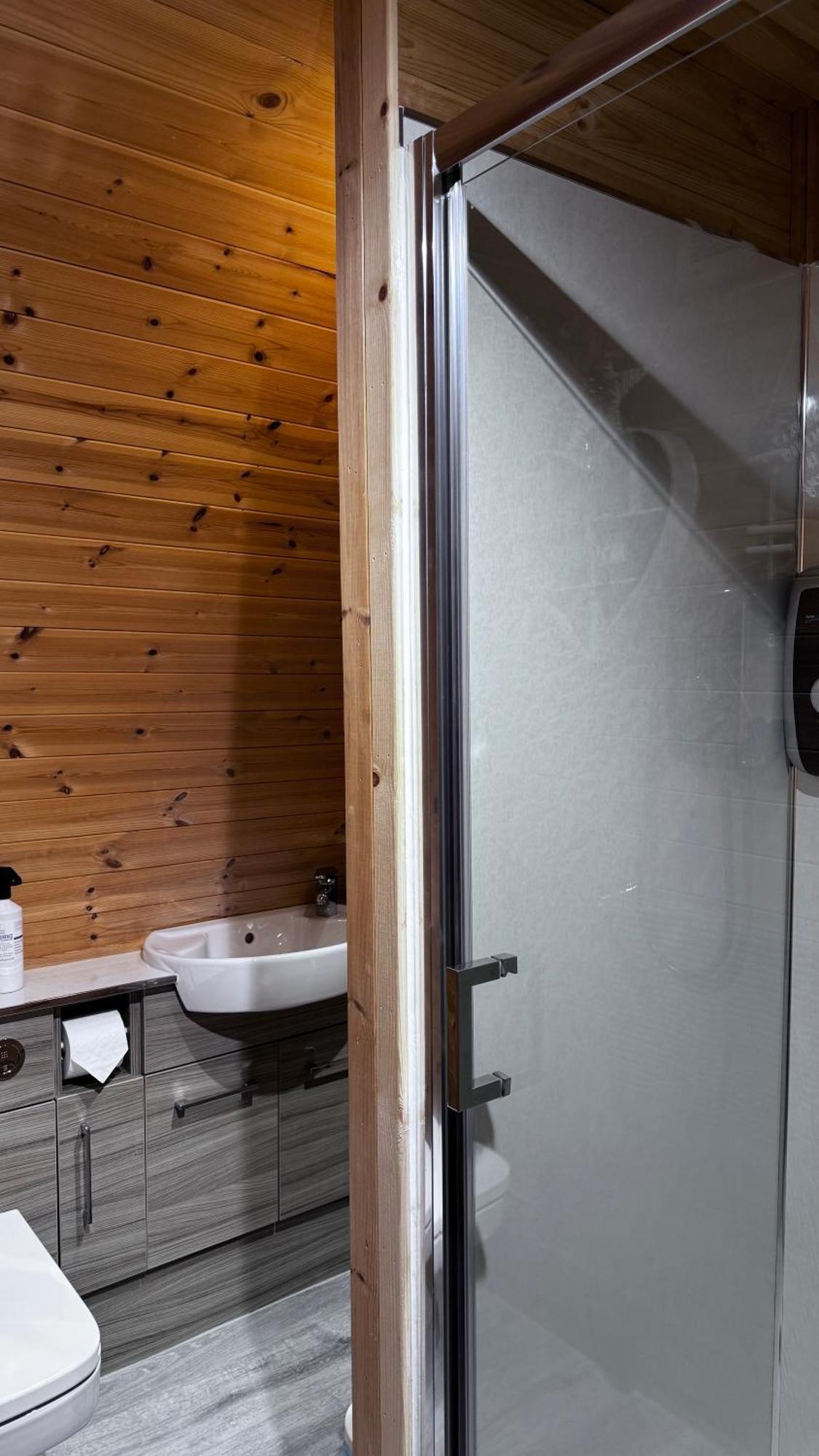 Heatherbrae Cosy Wooden Pod Кайл ъф Лохалш Екстериор снимка